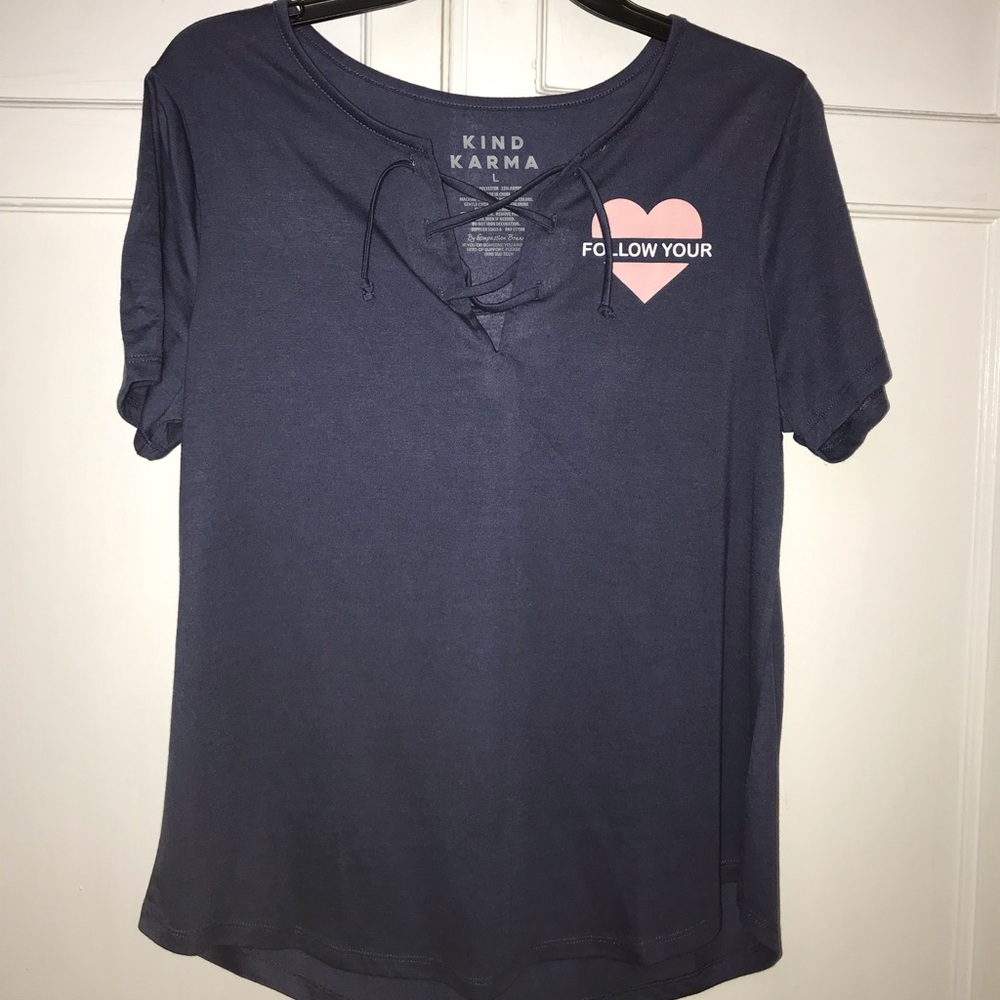 Follow your hear v cut short sleeve shirt